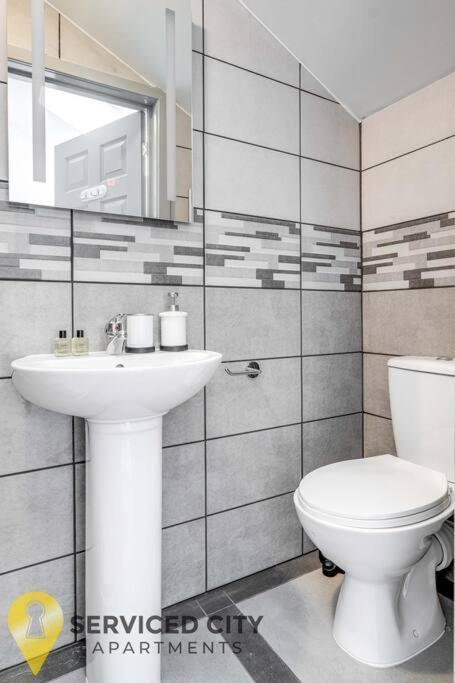Apartment Sca - Perfect - Vs7 *